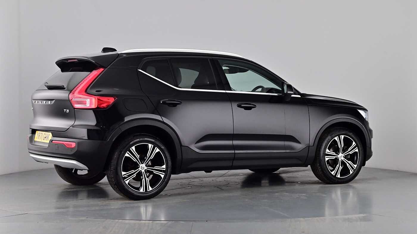 Used Volvo XC40 2021 for sale - 76907948: Photo 76