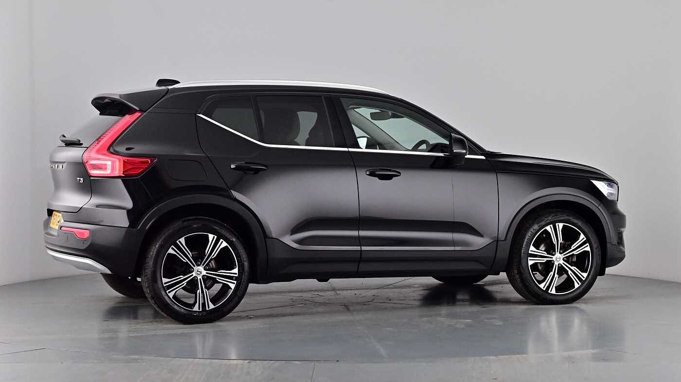 Used Volvo XC40 2021 for sale - 76907948: Photo 77