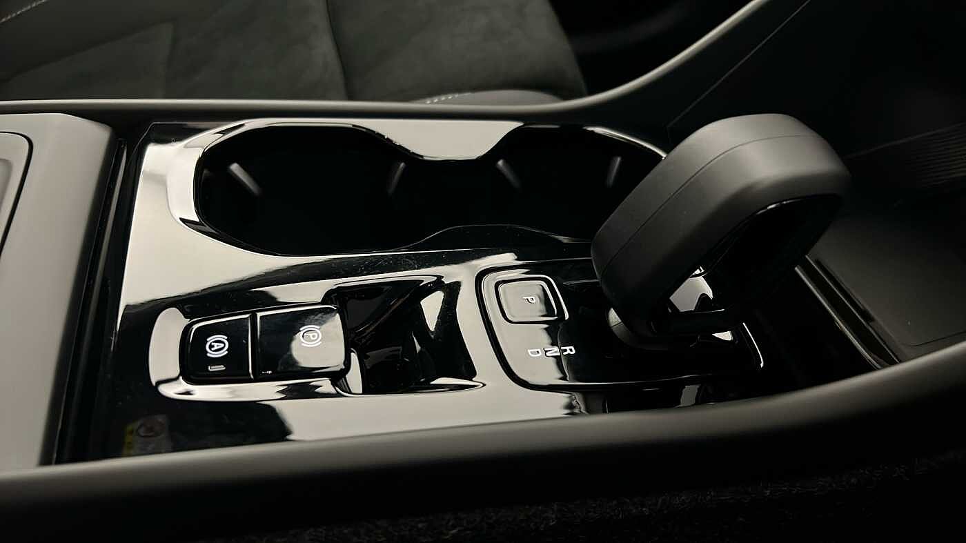 Used Volvo XC40 2025 for sale - 77210242: Photo 14