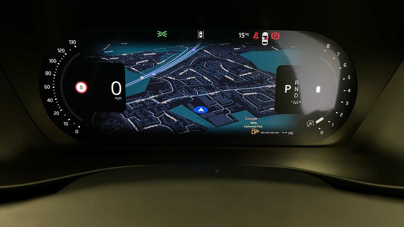 Used Volvo XC40 2025 for sale - 77210242: Photo 15