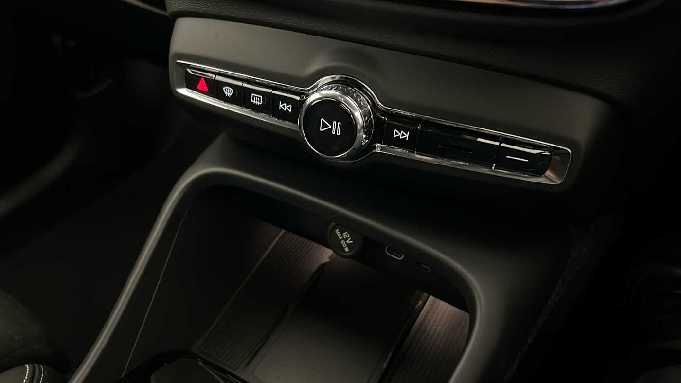 Used Volvo XC40 2025 for sale - 77210242: Photo 46