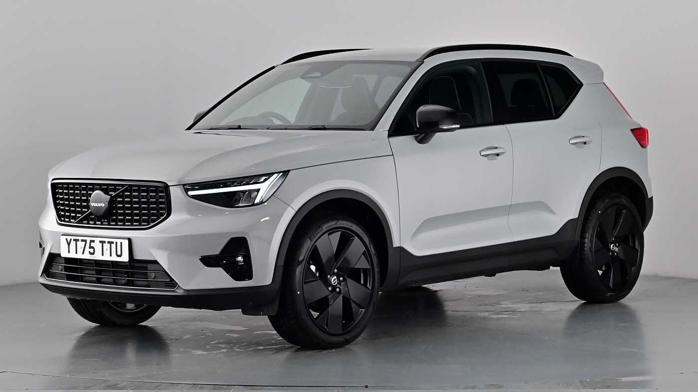 Used Volvo XC40 2025 for sale - 77210242: Photo 5