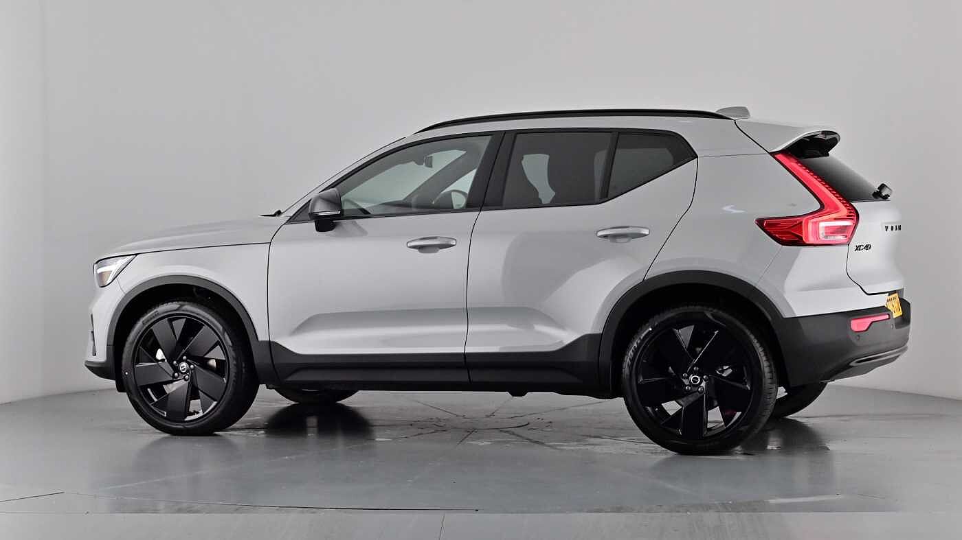 Used Volvo XC40 2025 for sale - 77210242: Photo 64