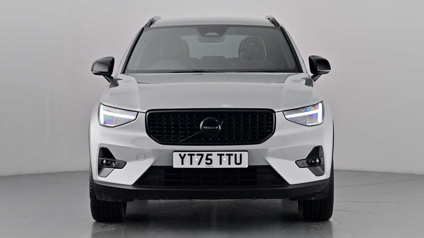 Used Volvo XC40 2025 for sale - 77210242: Photo 9