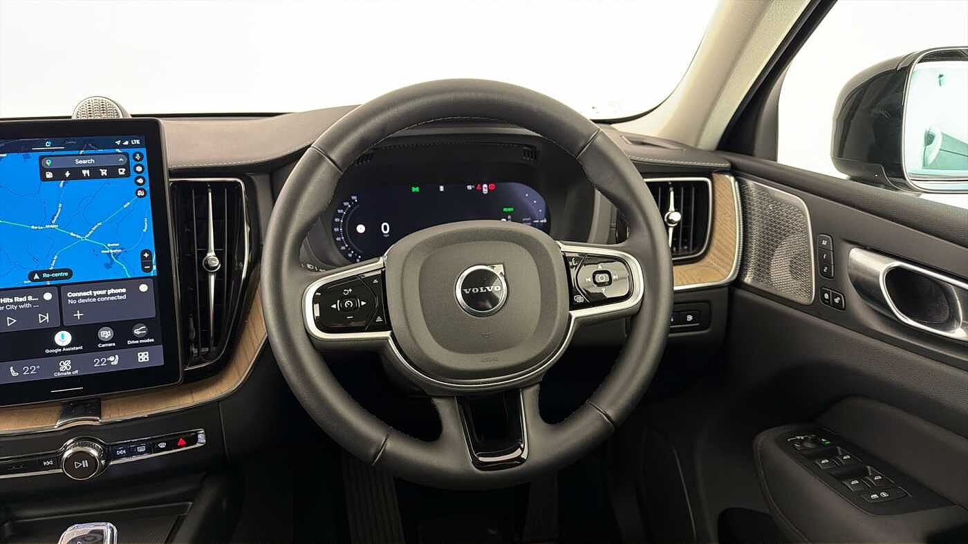 Used Volvo XC60 2025 for sale - 78133519: Photo 10
