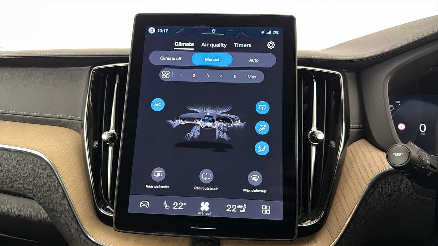 Used Volvo XC60 2025 for sale - 78133519: Photo 16