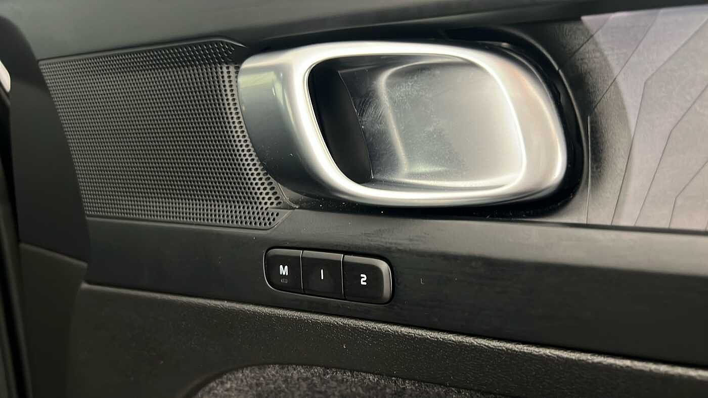 Used Volvo XC40 2022 for sale - 77300462: Photo 37