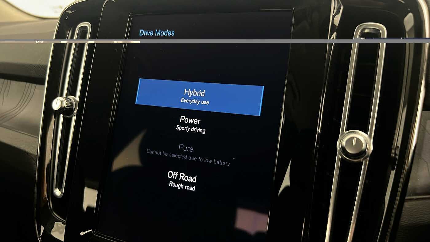 Used Volvo XC40 2022 for sale - 77300462: Photo 41