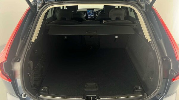Used Volvo XC60 2025 for sale - 76302431: Photo 14