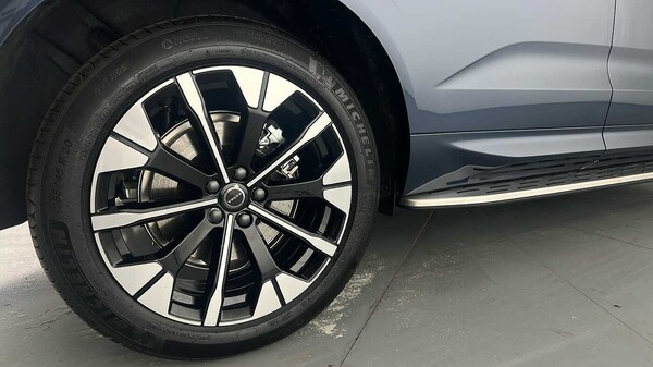 Used Volvo XC60 2025 for sale - 76302431: Photo 38