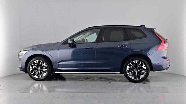 Used Volvo XC60 2025 for sale - 76302431: Photo 56