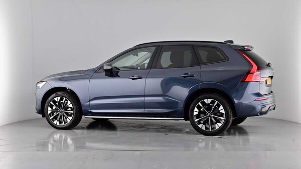 Used Volvo XC60 2025 for sale - 76302431: Photo 57