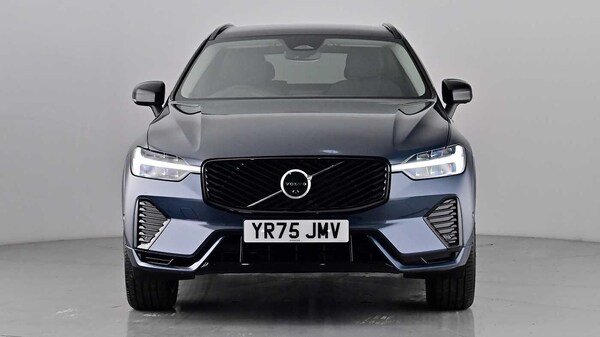 Used Volvo XC60 2025 for sale - 76302431: Photo 9