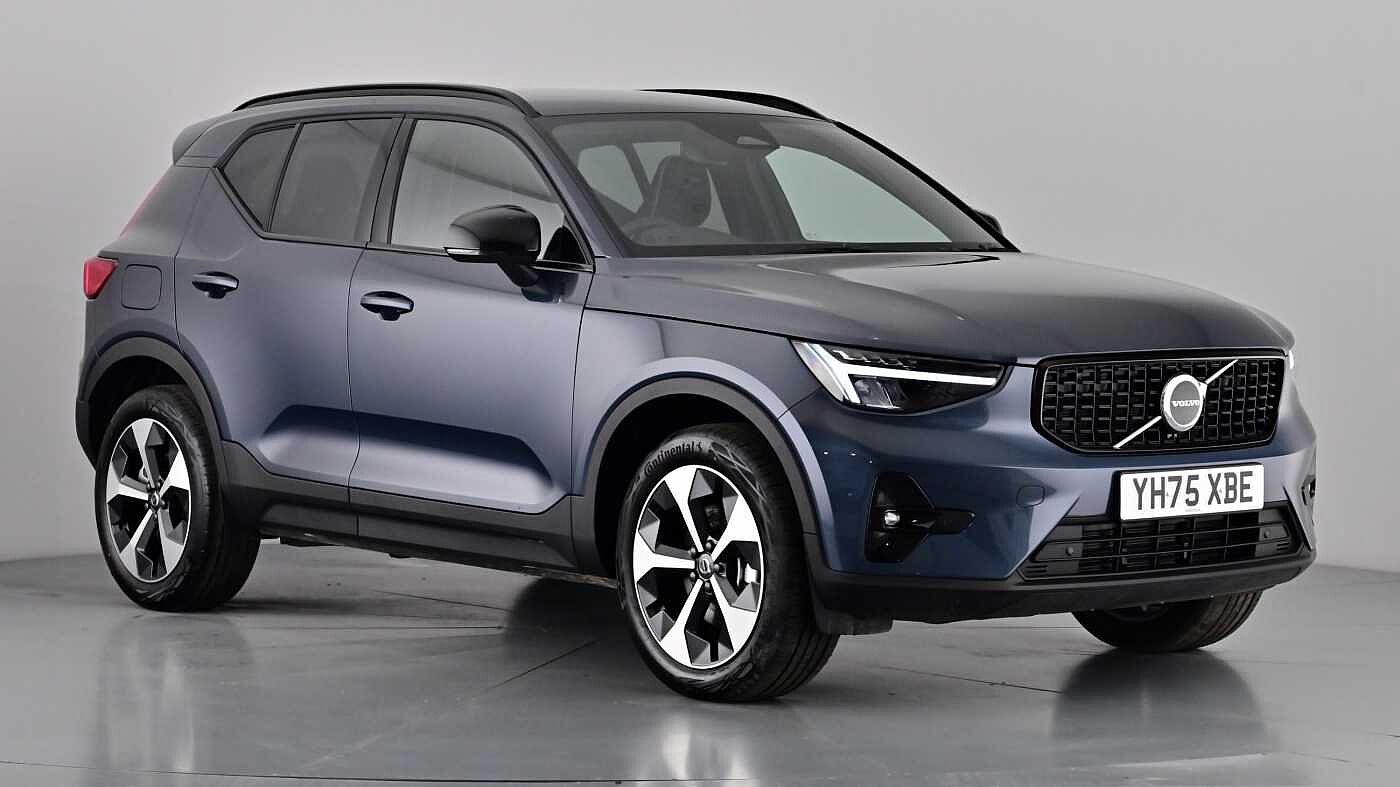 Used Volvo XC40 2025 for sale - 76750104: Photo 1