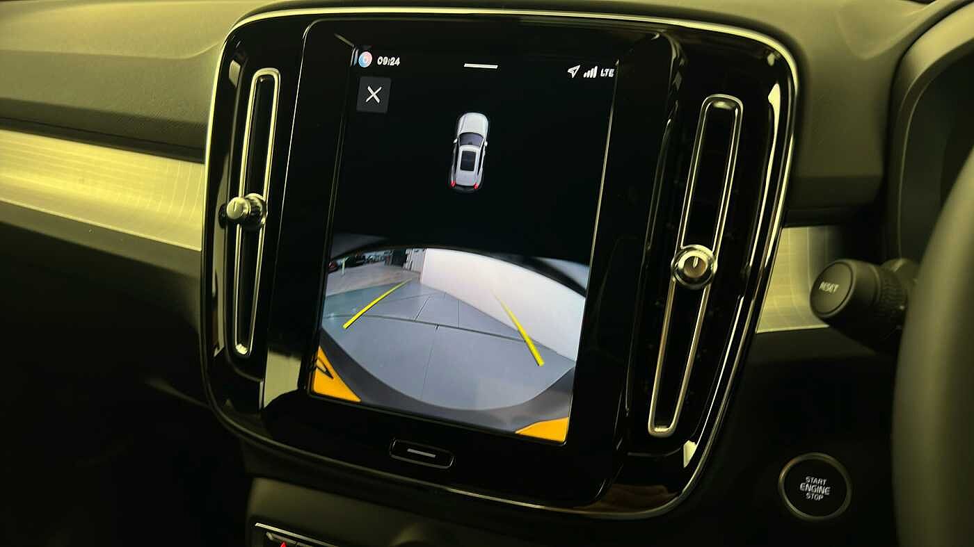 Used Volvo XC40 2025 for sale - 76750104: Photo 24