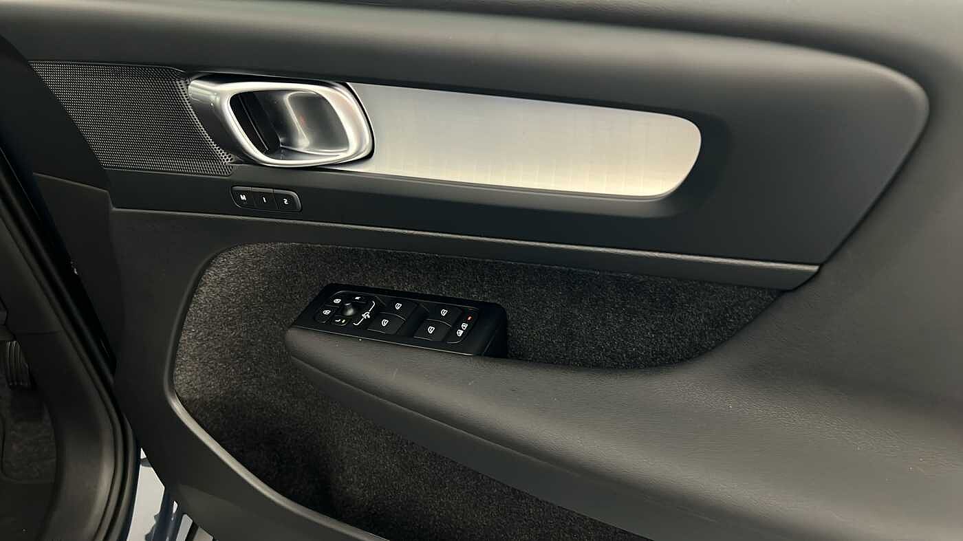 Used Volvo XC40 2025 for sale - 76750104: Photo 33