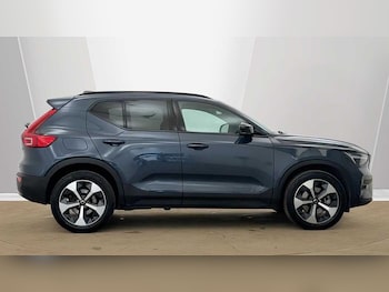 Used Volvo XC40 2025 for sale - 78656609: Photo