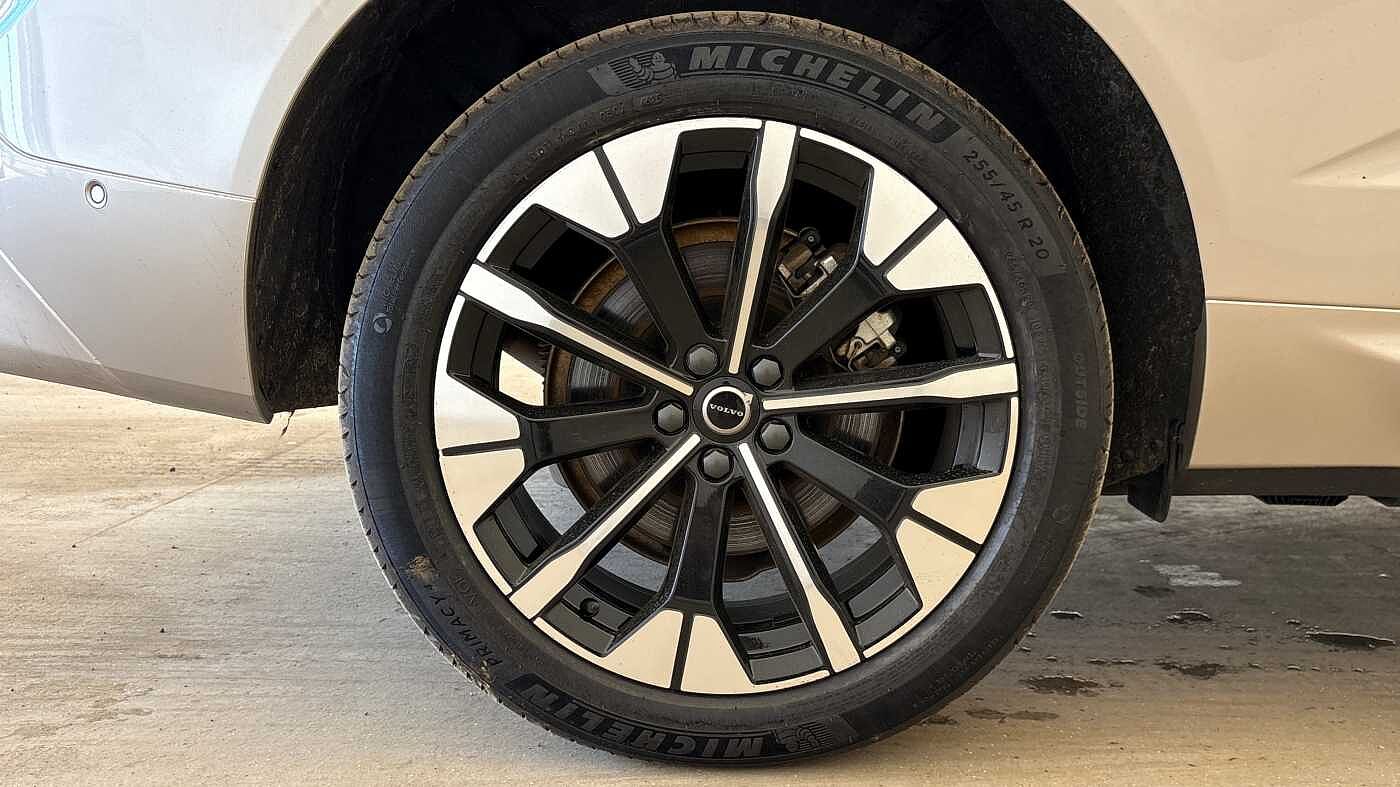 Used Volvo XC60 2025 for sale - 78211979: Photo 15