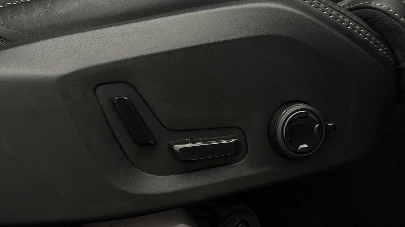 Used Volvo XC60 2025 for sale - 78211979: Photo 18