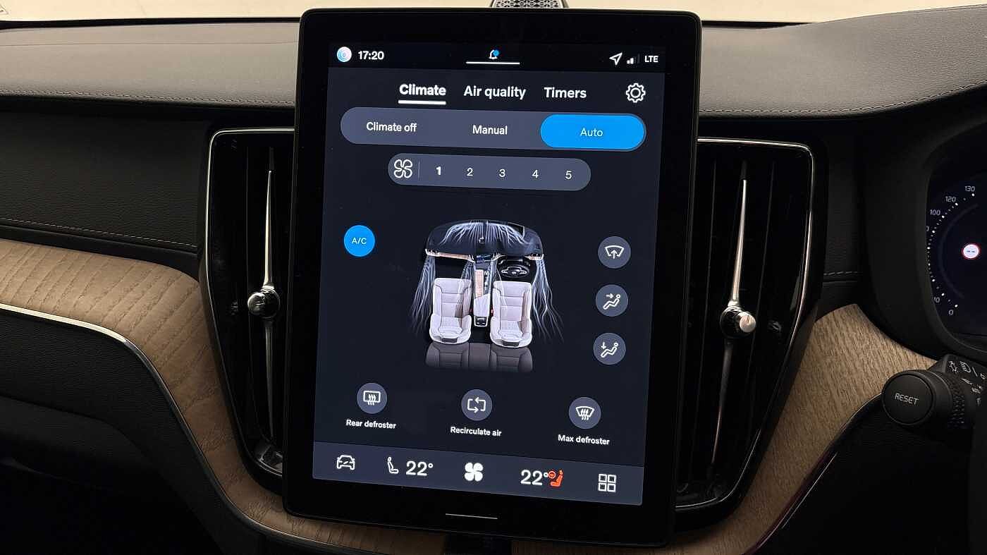 Used Volvo XC60 2025 for sale - 78211979: Photo 25