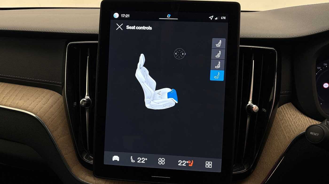 Used Volvo XC60 2025 for sale - 78211979: Photo 28