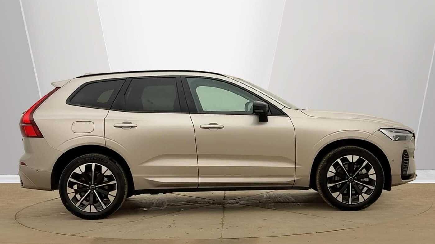 Used Volvo XC60 2025 for sale - 78211979: Photo 4