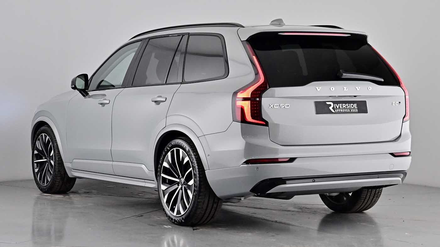 Used Volvo XC90 2025 for sale - 77235513: Photo 2