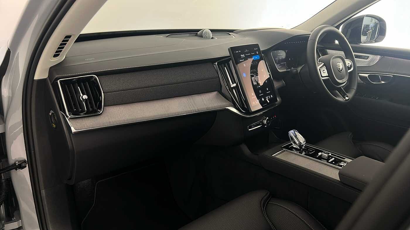 Used Volvo XC90 2025 for sale - 77235513: Photo 4