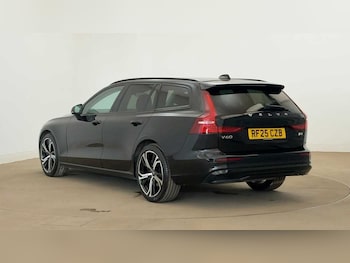Used Volvo V60 2025 for sale - 78406525: Photo