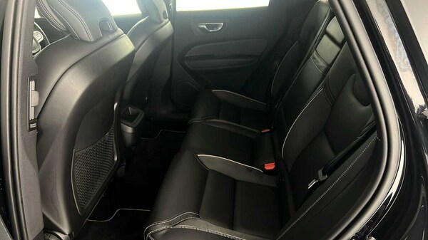 Used Volvo XC60 2020 for sale - 76302408: Photo 12