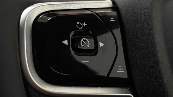 Used Volvo V90 2025 for sale - 76265643: Photo 26