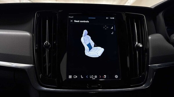 Used Volvo V90 2025 for sale - 76265643: Photo 35