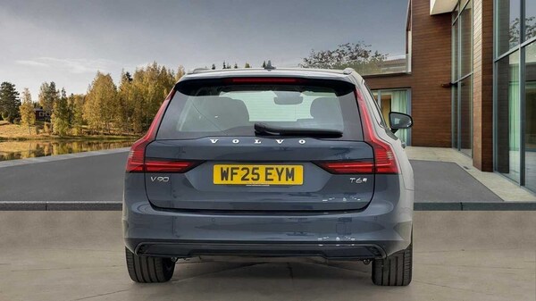 Used Volvo V90 2025 for sale - 76265643: Photo 4