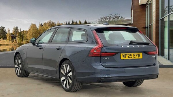 Used Volvo V90 2025 for sale - 76265643: Photo 5