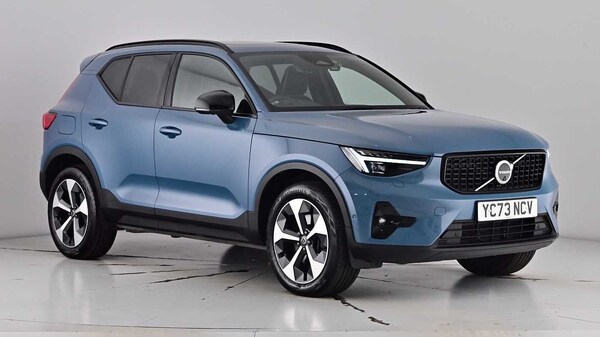 Used Volvo XC40 2023 for sale - 75652764: Photo 1