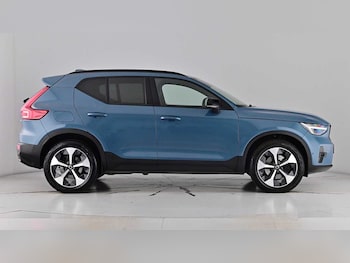 Used Volvo XC40 2023 for sale - 75652764: Photo