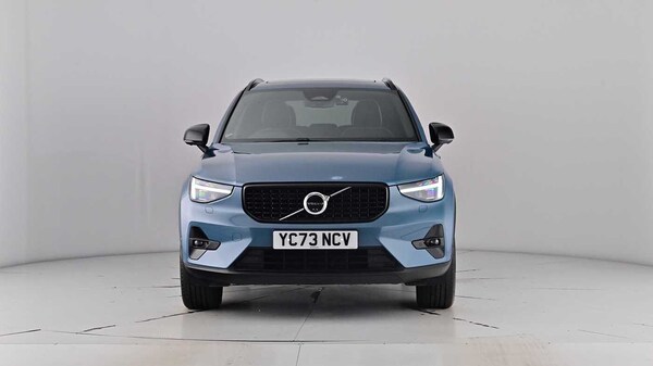 Used Volvo XC40 2023 for sale - 75652764: Photo 53