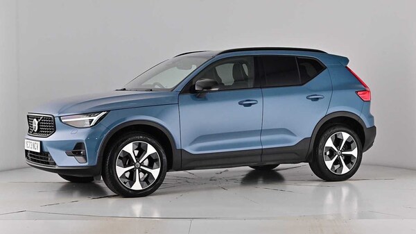 Used Volvo XC40 2023 for sale - 75652764: Photo 59