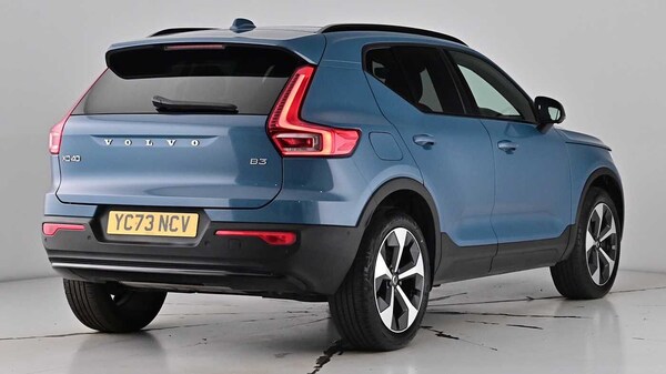 Used Volvo XC40 2023 for sale - 75652764: Photo 6