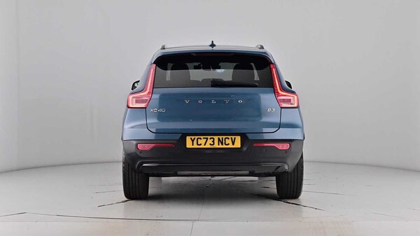 Used Volvo XC40 2023 for sale - 75652764: Photo 71