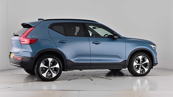 Used Volvo XC40 2023 for sale - 75652764: Photo 78