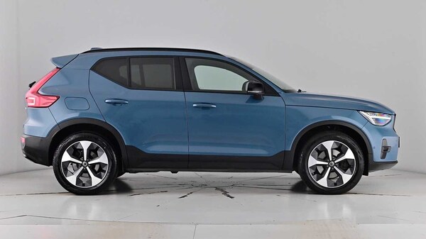 Used Volvo XC40 2023 for sale - 75652764: Photo 80