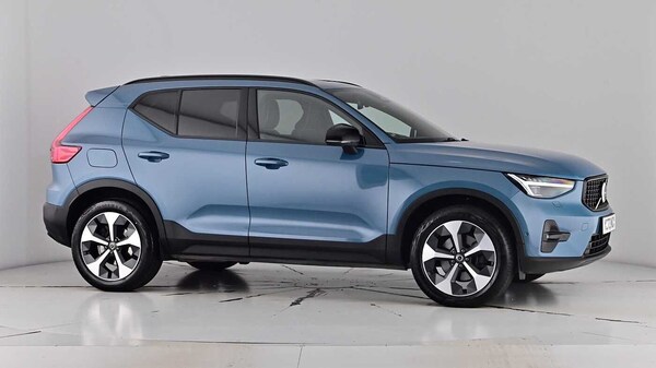 Used Volvo XC40 2023 for sale - 75652764: Photo 82