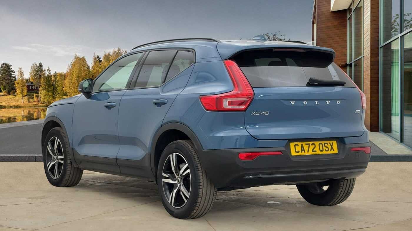 Used Volvo XC40 2022 for sale - 77380981: Photo 2