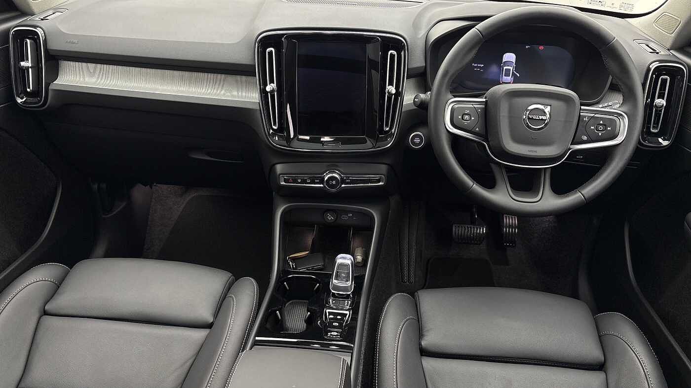 Used Volvo XC40 2025 for sale - 76507682: Photo 10