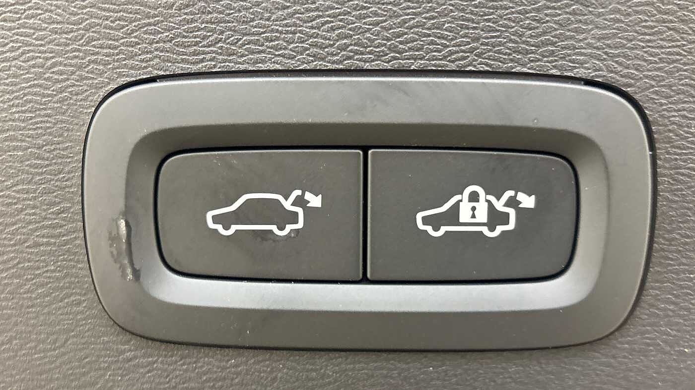 Used Volvo XC40 2025 for sale - 76507682: Photo 18