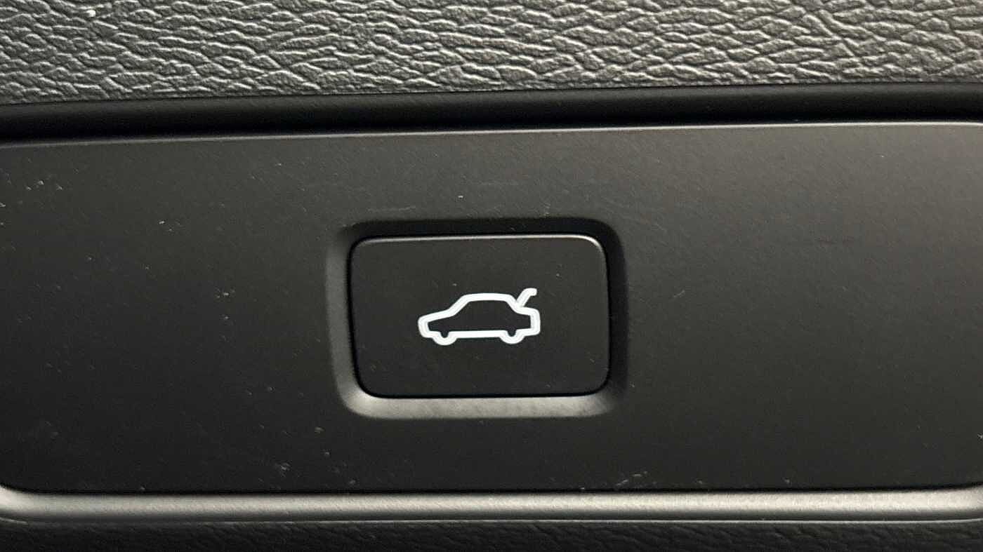 Used Volvo XC40 2025 for sale - 76507682: Photo 29