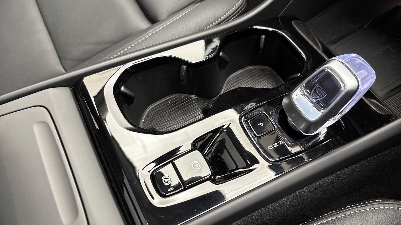 Used Volvo XC40 2025 for sale - 76507682: Photo 31