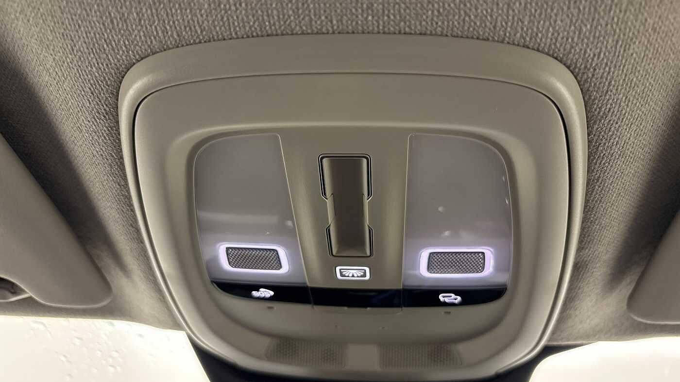 Used Volvo XC40 2025 for sale - 76507682: Photo 32