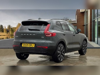 Used Volvo XC40 2025 for sale - 76507682: Photo
